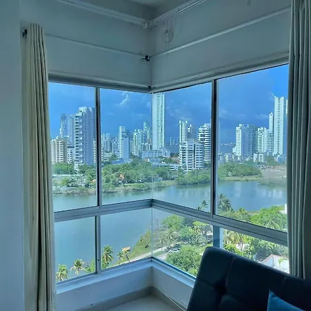 Apartamento Mirador Del Laguito Estudios Cartagena